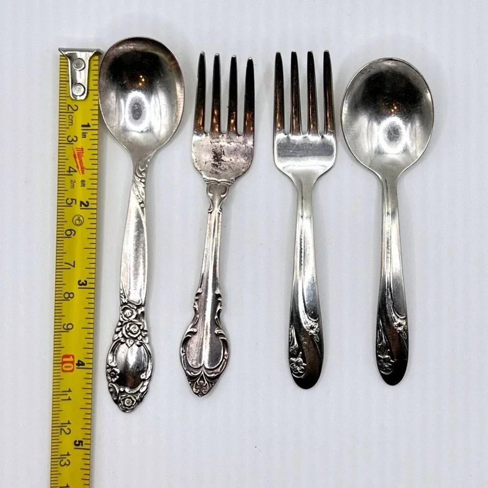 Holmes & Edwards Community Flatware Set Kids 4.5in Silver Good Floral Vintage